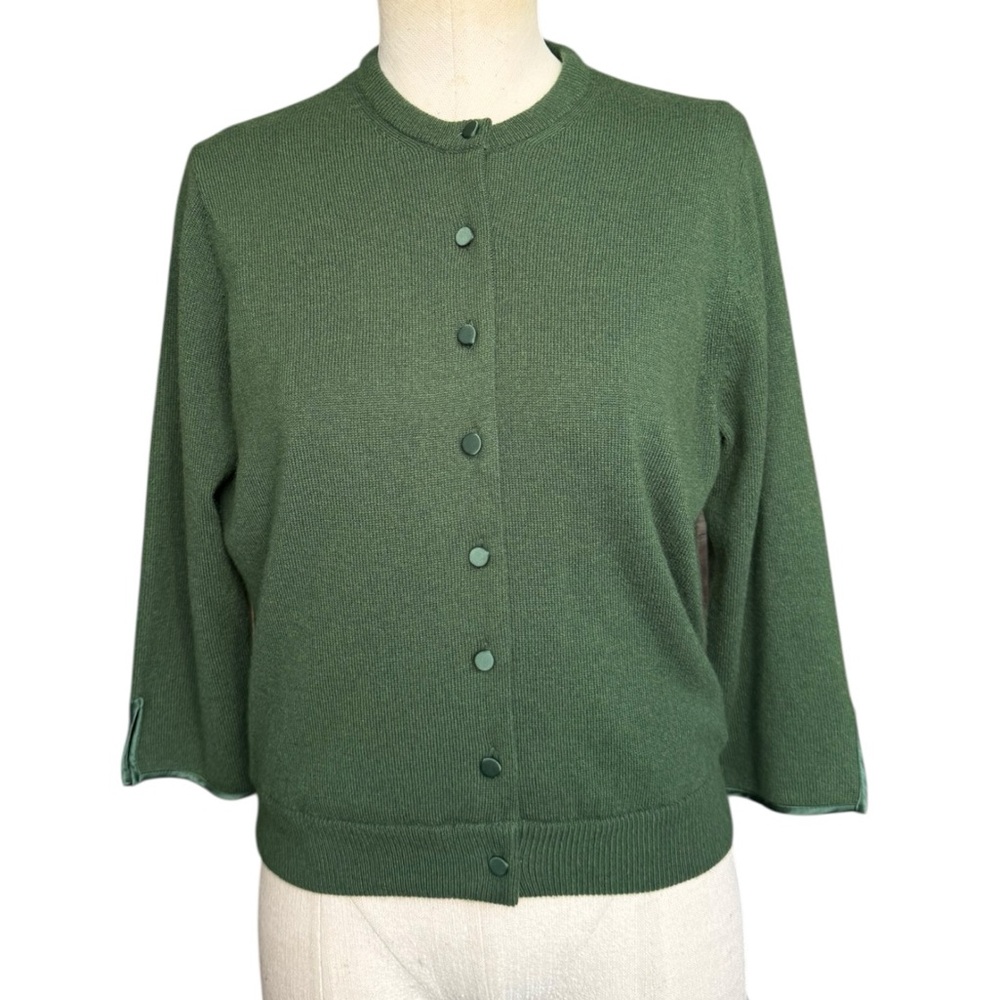 Dôen Tesse Cardigan in Ivy Green Medium - Picture 2 of 10